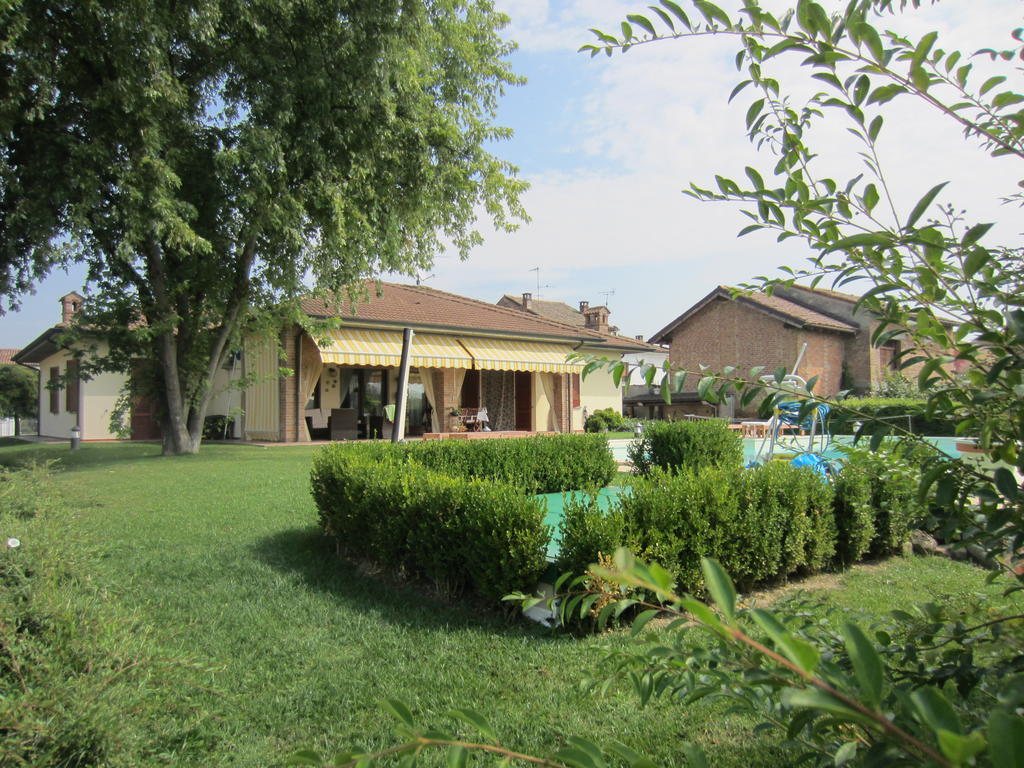 Marinella B&B Cornale Экстерьер фото